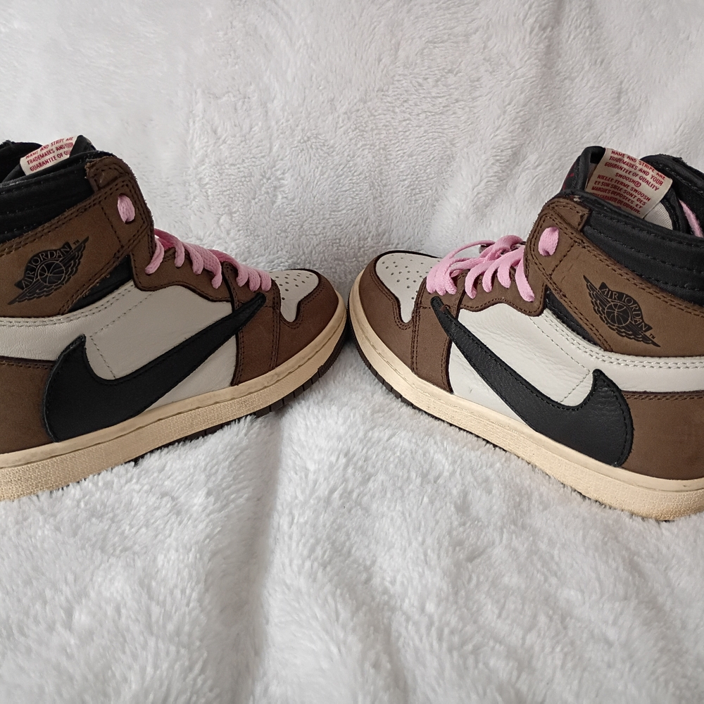 Size 4.5 - Jordan 1 Retro OG x Travis Scott High Mocha